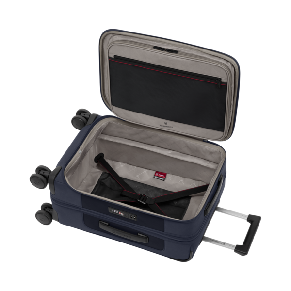 Victorinox Werks Traveler 7.0 Frequent Flyer Carry-On